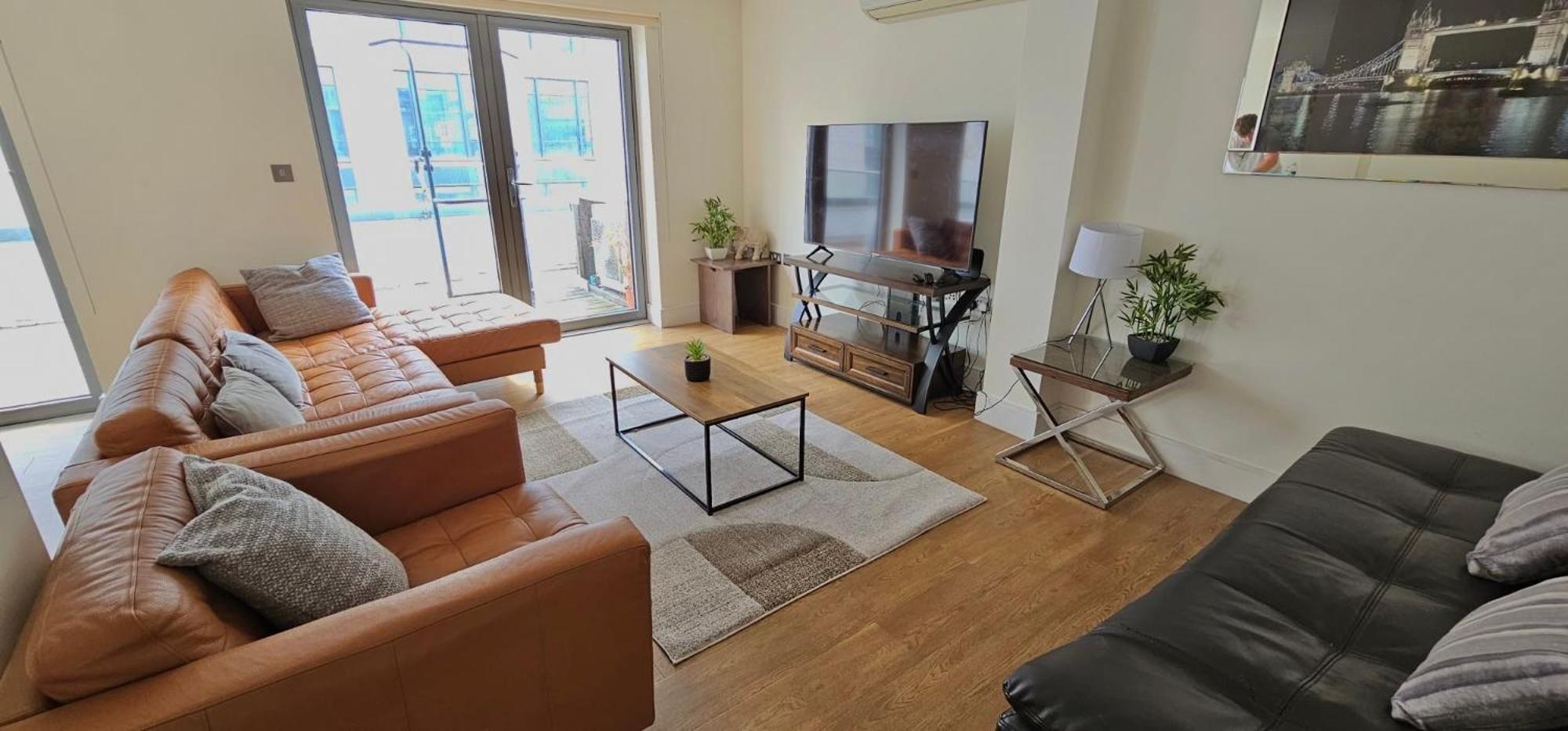 Spacious 3-Bed 3-Bath Luxury Apartment With Balcony Hyde Park London Exteriör bild